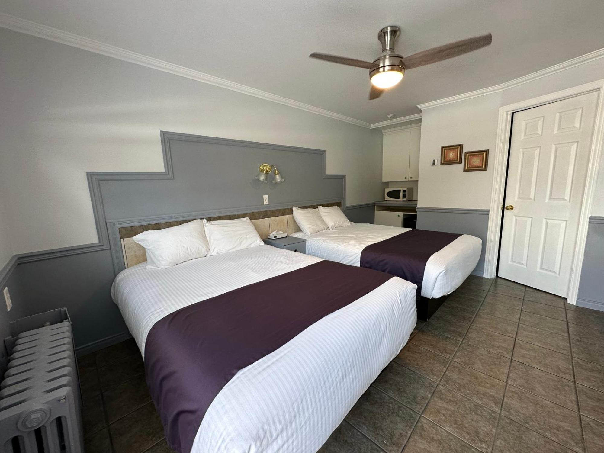 Motel Le Refuge Шербрук Экстерьер фото